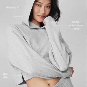 ALO Yoga Women's Gray Ribbed Hoodie